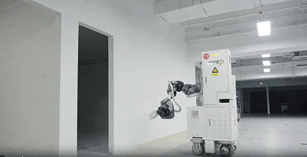 星空xk协作机器人：腻子乳胶漆喷涂一体机器人